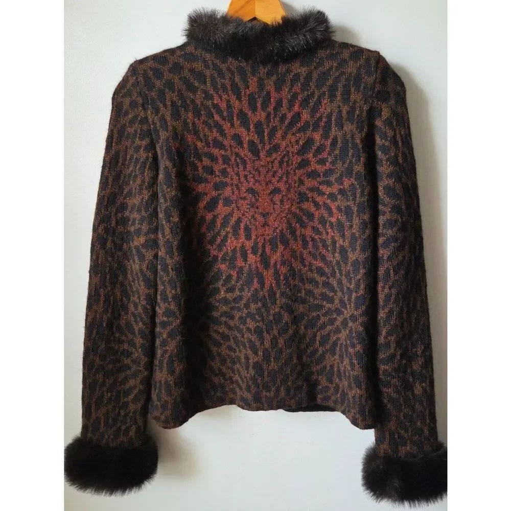EUC DAKOTA 100% ALPACA FUR SWEATER JACKET SIZE SMALL